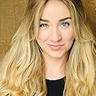 Maura Lefevre as Beth Thorne (ReelShort)